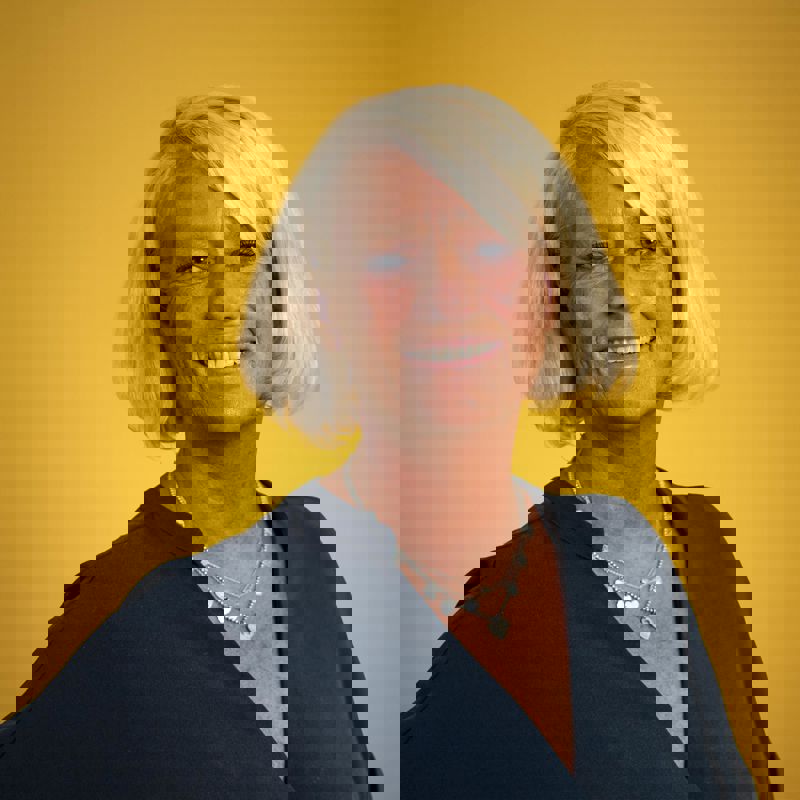 Geel Astrid Westenbroek